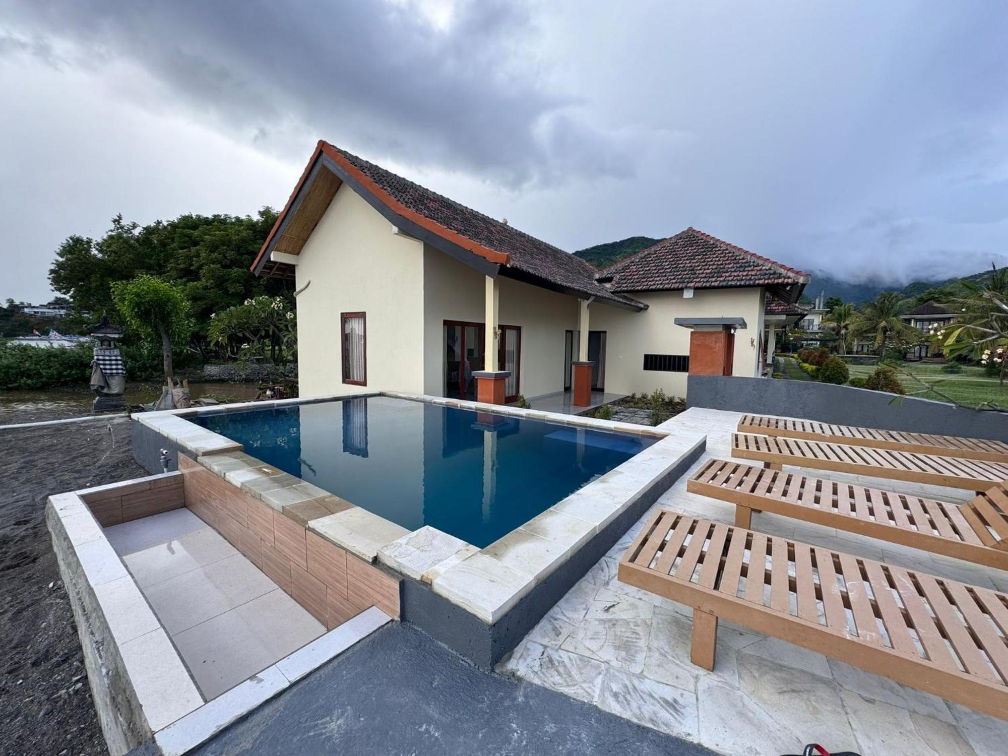 Taman Padi Villa Αμέντ Εξωτερικό φωτογραφία